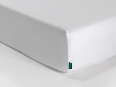 Couleur - Vert émeraude, Taille du matelas - 180x200 Le drap housse Le Matelas Vert est composée à 100% de coton biologique certifié GOTS issue de la région égéenne.